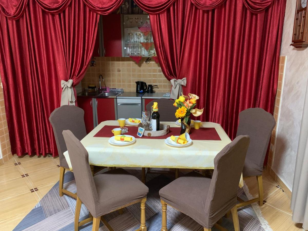 Joksimovic Apartment Херцег Нови Екстериор снимка